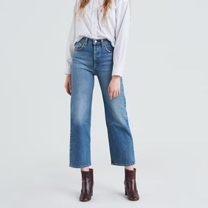 Levis Ribcage Straight Jeans